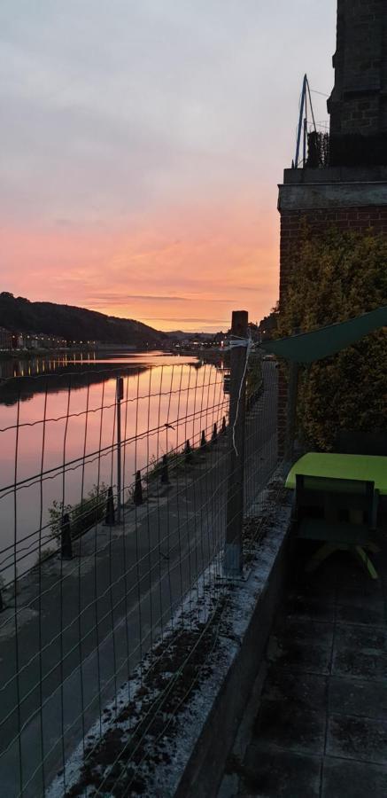 Le Bord De Meuse Daire Dinant Dış mekan fotoğraf